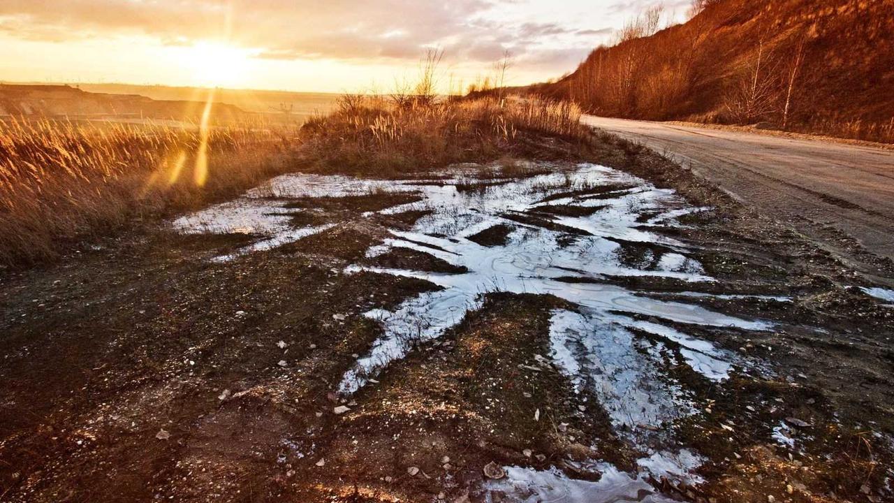 Phần 1: Tiếng động đầu tiên #4