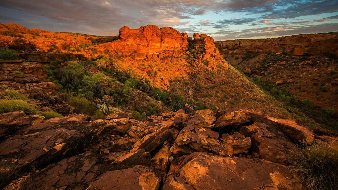 Phần 3: Đêm sương mù #1